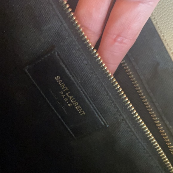 YSL Grain De Poudre Large Matelasse Chevron Satchel - Picture 11 of 17